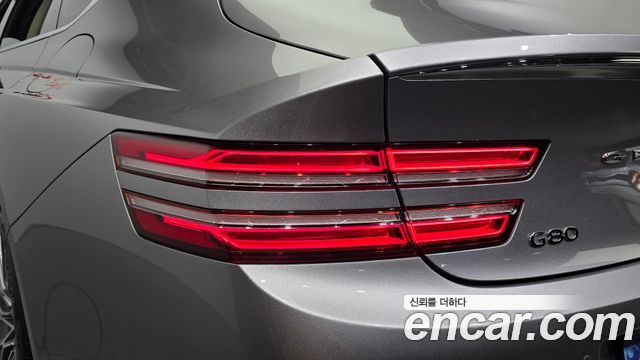 Genesis G80 2022 — photo 9