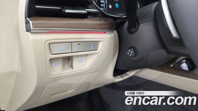 Genesis G80 2022 — photo 27