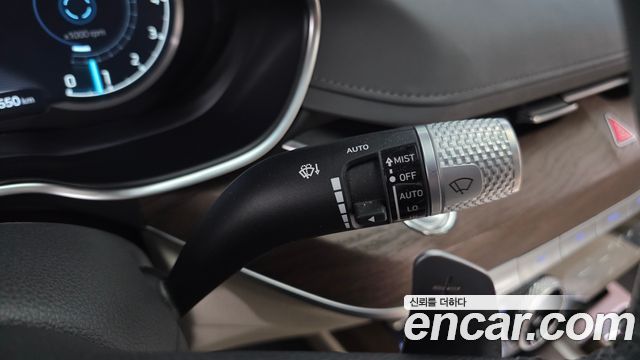 Genesis G80 2022 — photo 29