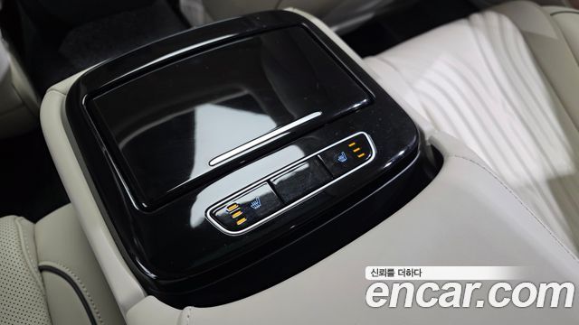Genesis G80 2022 — photo 33