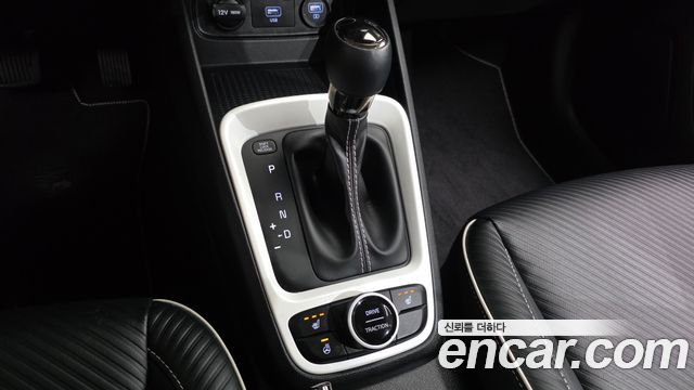 Hyundai Venue 2020 — photo 9
