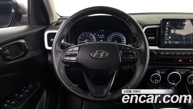 Hyundai Venue 2020 — photo 13