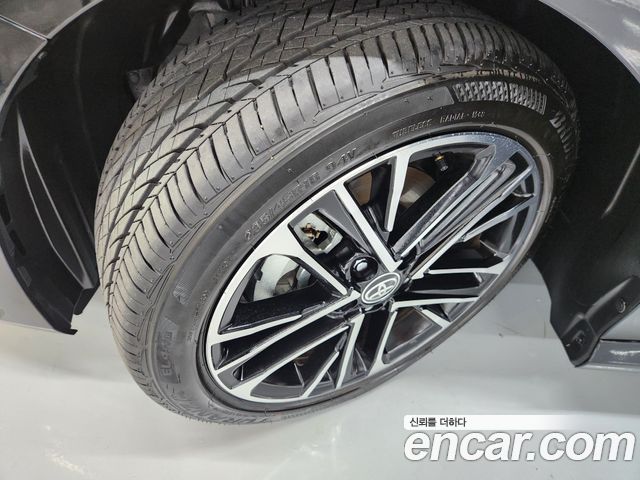 Toyota Camry 2025 — photo 17