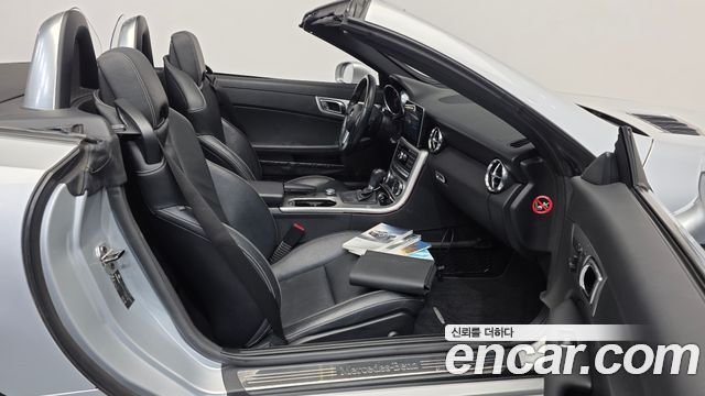 Mercedes-Benz SLK-Class 2012 — photo 11