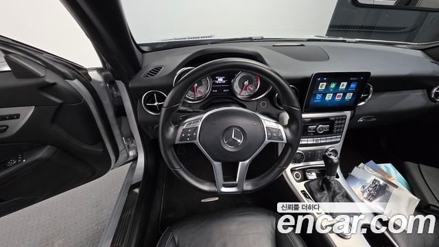 Mercedes-Benz SLK-Class 2012 — photo 12