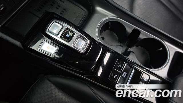 Hyundai Sonata 2022 — photo 12
