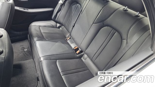 Hyundai Sonata 2022 — photo 30