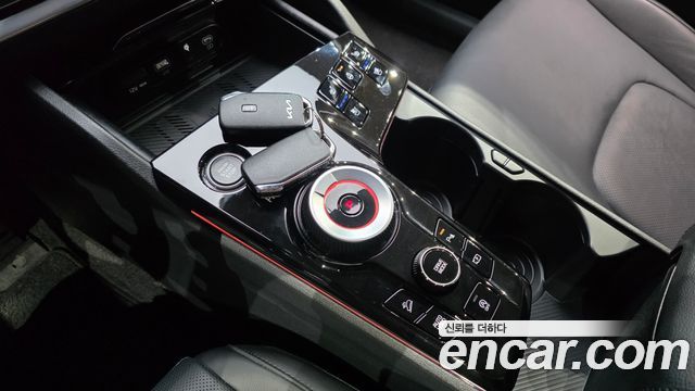 Kia Sportage 2023 — photo 9