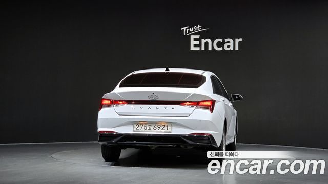 Hyundai AVANTE 2022 — photo 4