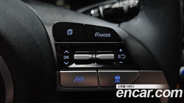 Hyundai AVANTE 2022 — photo 24
