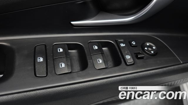 Hyundai AVANTE 2022 — photo 28