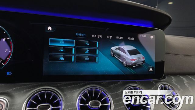 Mercedes-Benz CLS-Class 2021 — photo 21