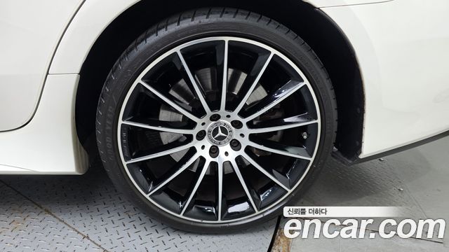 Mercedes-Benz CLS-Class 2021 — photo 7