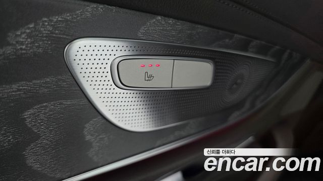 Mercedes-Benz CLS-Class 2021 — photo 33