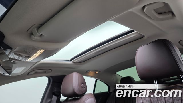 Mercedes-Benz CLS-Class 2021 — photo 35