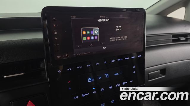 Hyundai Staria 2023 — photo 21