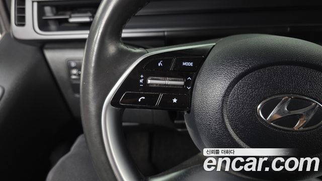 Hyundai Staria 2023 — photo 23