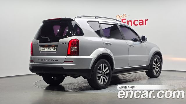 KG Mobility Rexton 2013 — photo 2