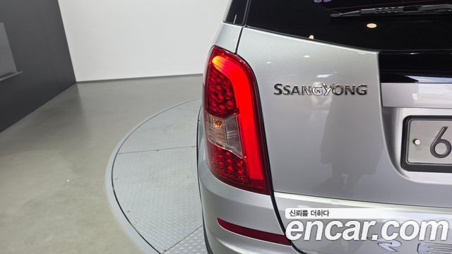 KG Mobility Rexton 2013 — photo 9