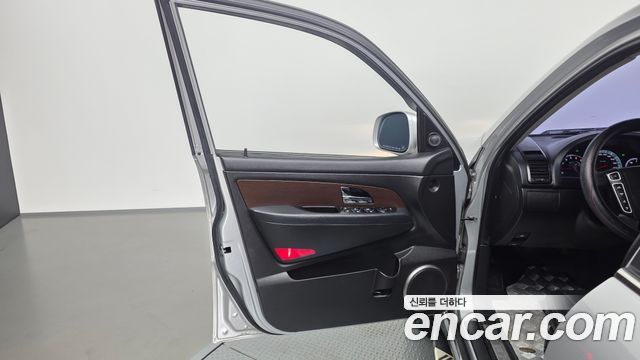 KG Mobility Rexton 2013 — photo 14