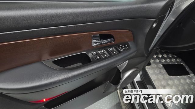 KG Mobility Rexton 2013 — photo 27