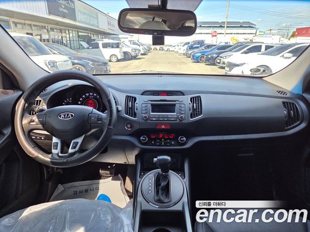 Kia Sportage 2011 — photo 9