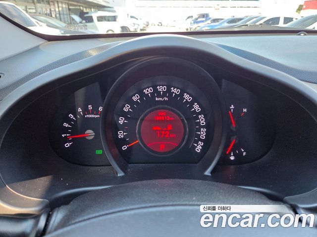 Kia Sportage 2011 — photo 11