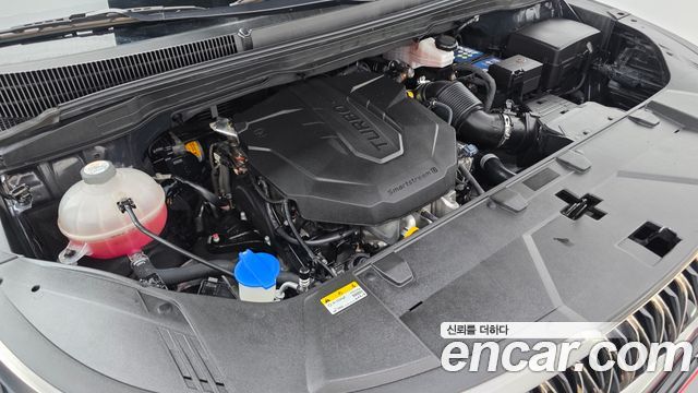 Kia Canival 2023 — photo 6