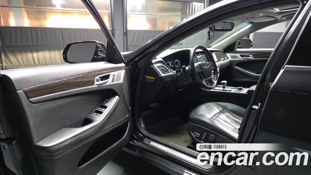 Genesis G80 2019 — photo 13