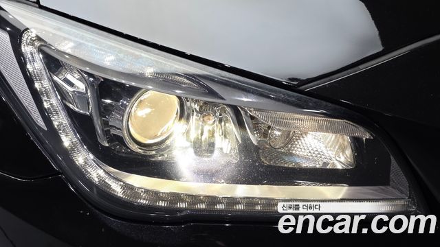 Genesis G80 2019 — photo 8