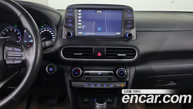 Hyundai Kona 2018 — photo 24