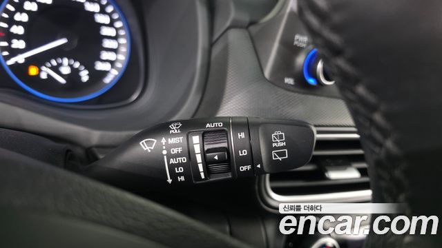 Hyundai Kona 2018 — photo 27