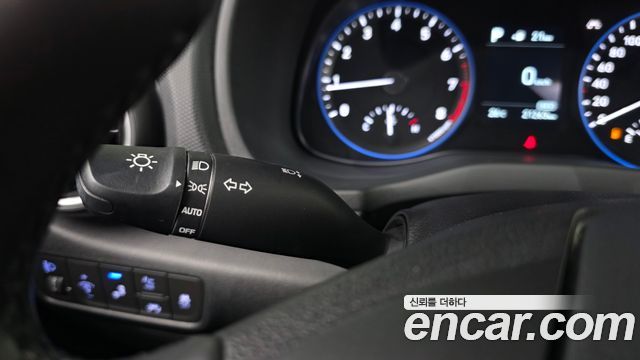 Hyundai Kona 2018 — photo 29