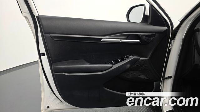 Kia Seltos 2023 — photo 14