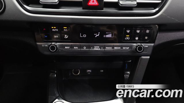 Kia Seltos 2023 — photo 27