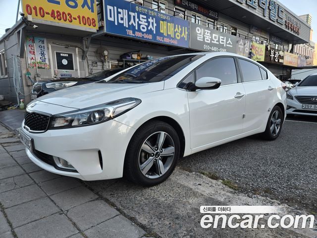 Kia K3 2018 — photo 1