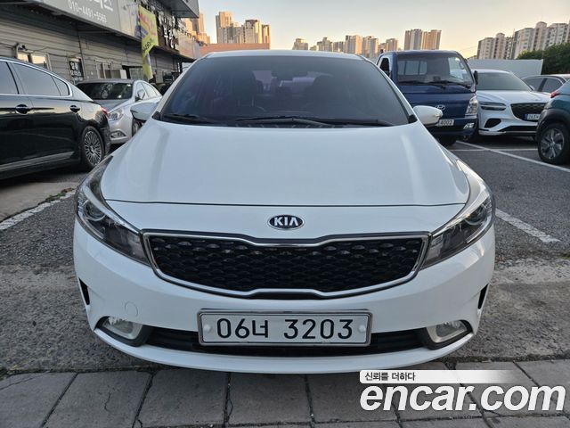 Kia K3 2018 — photo 2