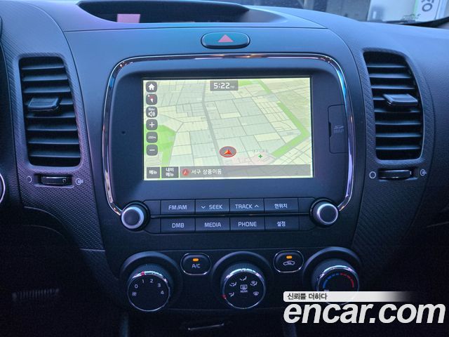 Kia K3 2018 — photo 10