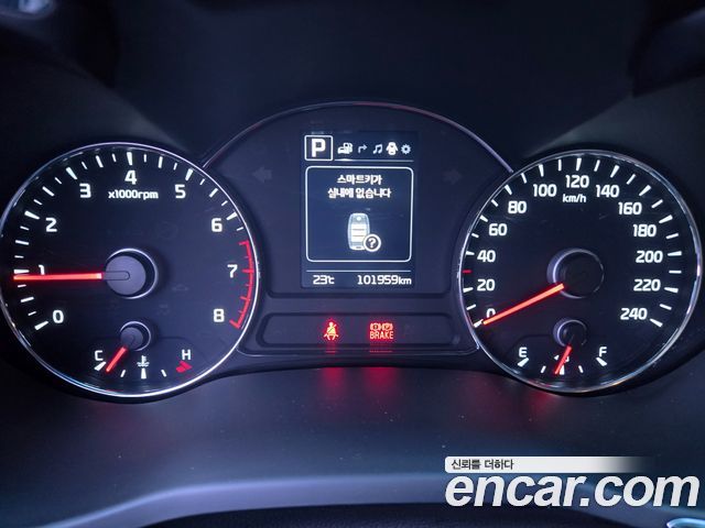Kia K3 2018 — photo 13