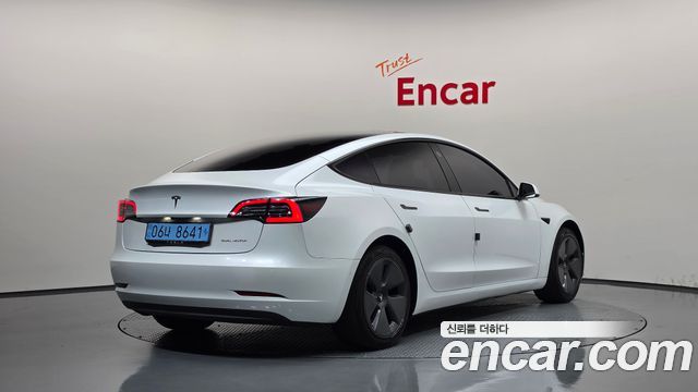 Tesla Model 3 2021 — photo 2