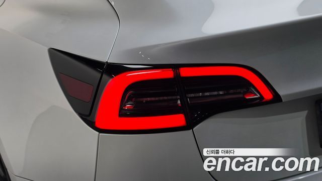 Tesla Model 3 2021 — photo 9