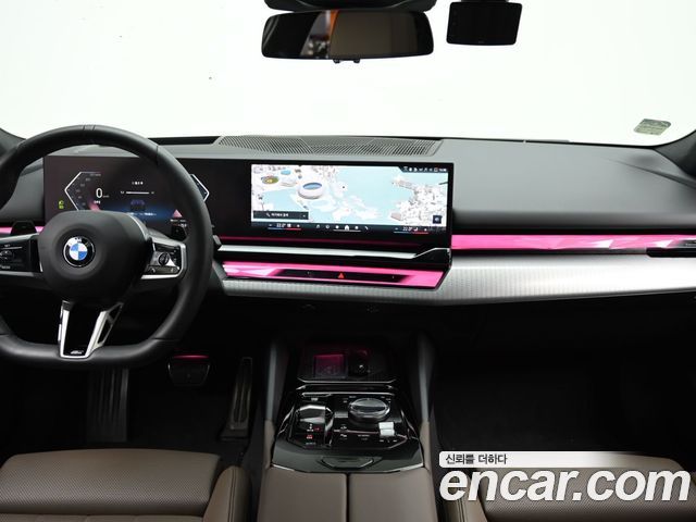 BMW 5-Series 2025 — photo 7
