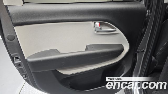 Kia RAY 2023 — photo 15
