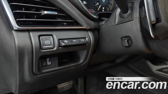 Cadillac CT5 2021 — photo 24