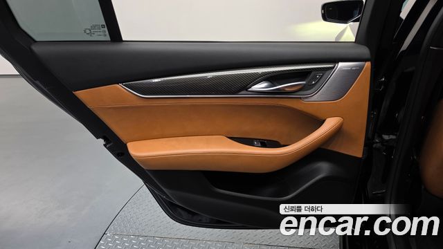 Cadillac CT5 2021 — photo 15