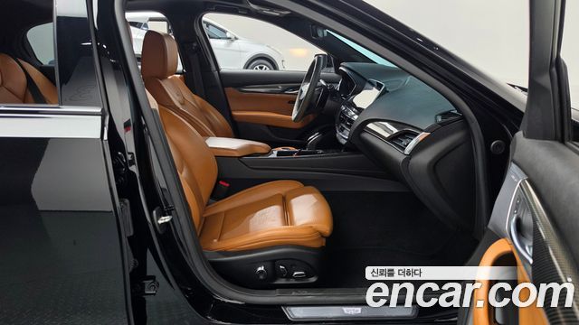 Cadillac CT5 2021 — photo 16