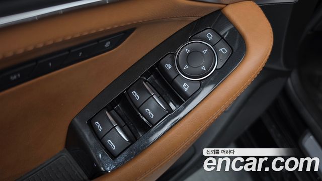 Cadillac CT5 2021 — photo 28
