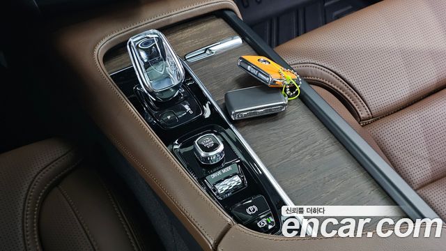 Volvo S90 2021 — photo 12