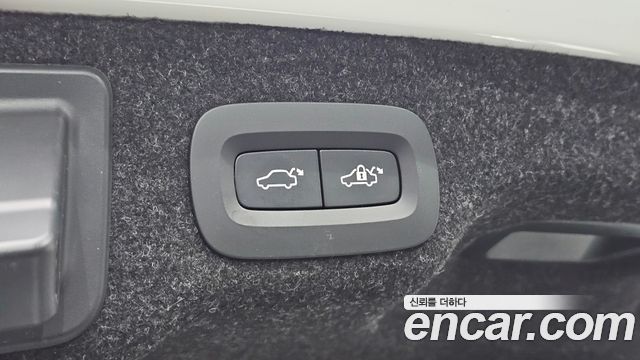 Volvo S90 2021 — photo 33