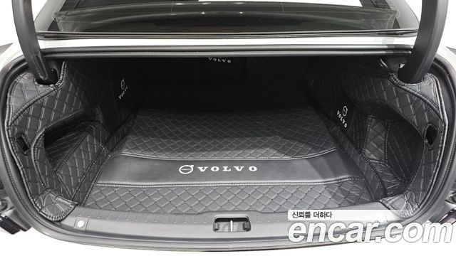 Volvo S90 2021 — photo 34